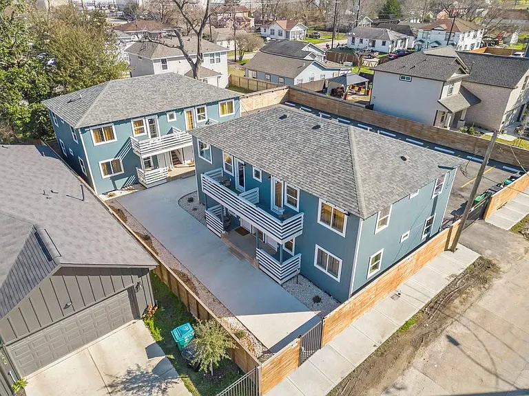 Anita Street Apartments 1